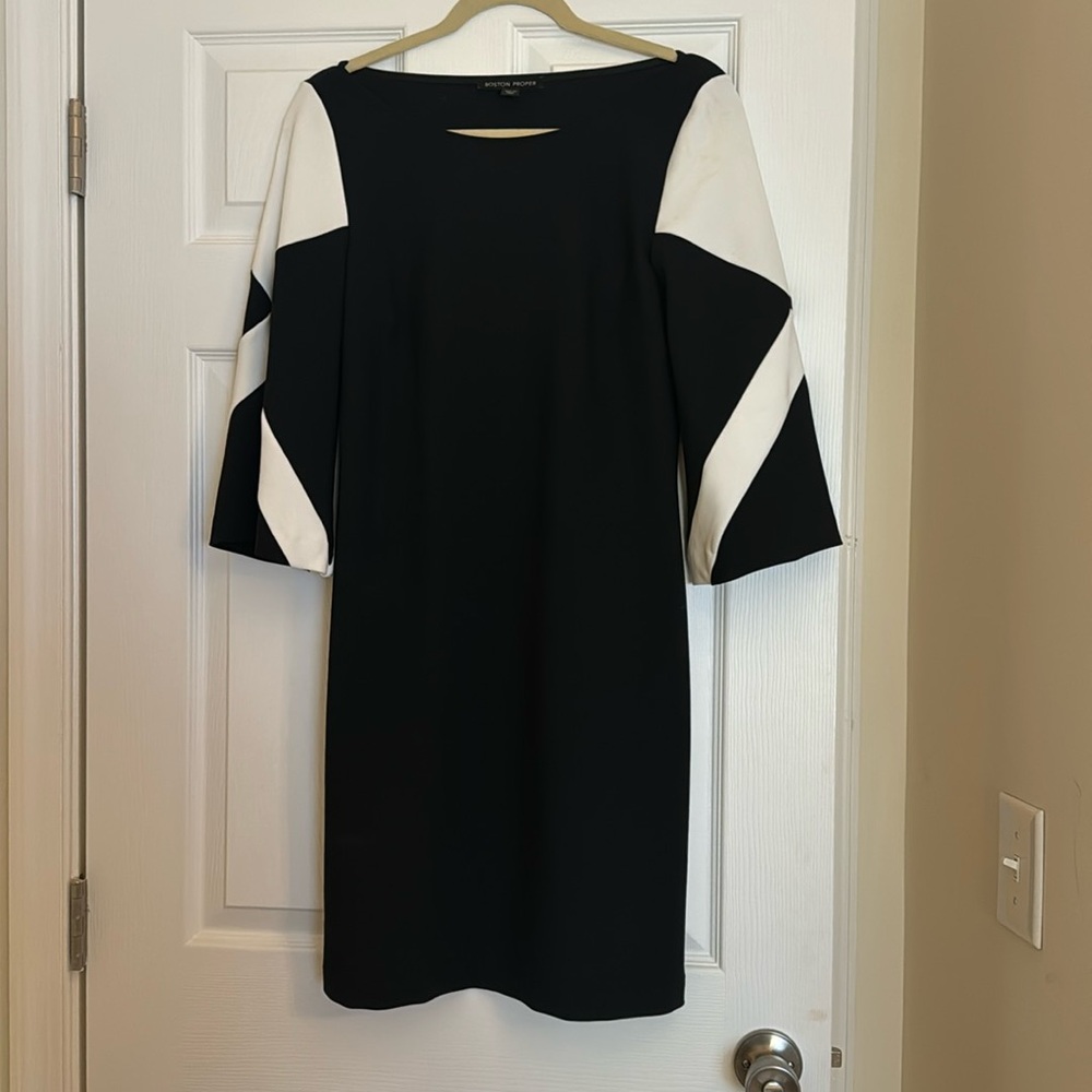 Boston Proper Black and cream dress size XS NWOT